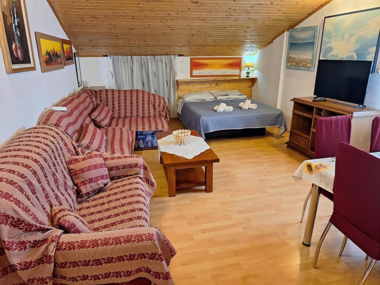 Apartments Alex Rovinj Eksteriør billede